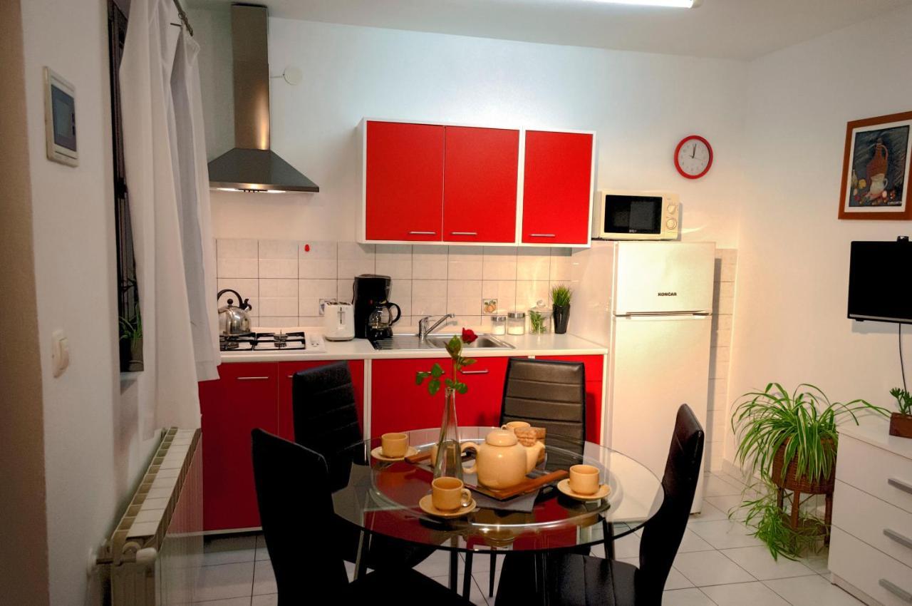Apartment Rosa 1 โรวีน ภายนอก รูปภาพ
