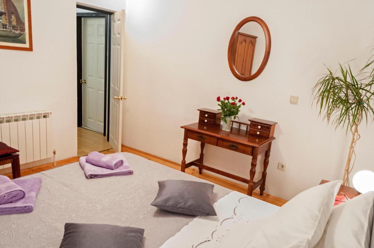 Apartment Rosa 1 โรวีน ภายนอก รูปภาพ